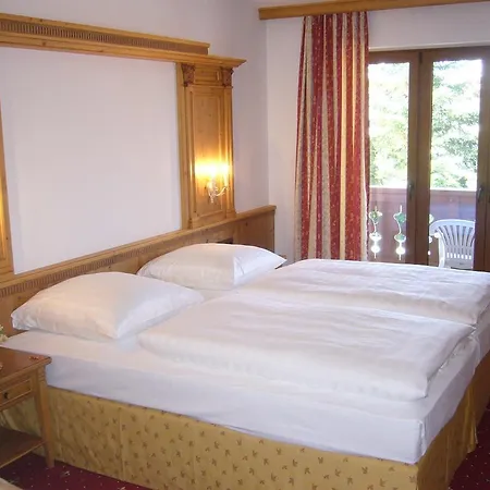 Alpenhotel Pfaffenwinkel Hotel 3*