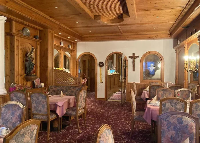 Alpenhotel Pfaffenwinkel Отель