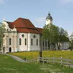 Отель Alpenhotel Pfaffenwinkel