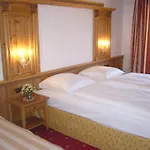 Отель Alpenhotel Pfaffenwinkel Пайтинг
