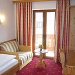 Alpenhotel Pfaffenwinkel Отель