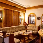 Alpenhotel Pfaffenwinkel Отель 3*