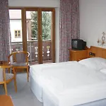Alpenhotel Pfaffenwinkel Отель
