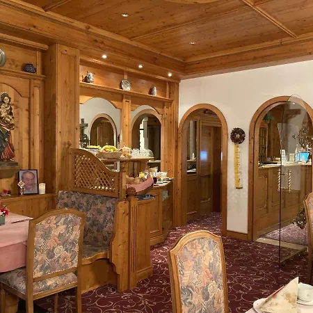 Alpenhotel Pfaffenwinkel Отель 3*