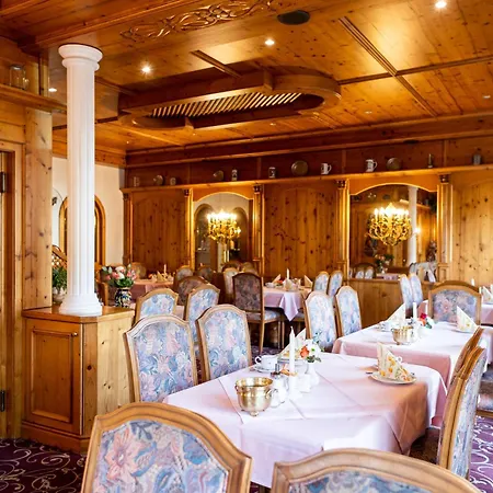 Отель Alpenhotel Pfaffenwinkel 3*